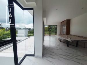 Desain-Villa-dengan-Home-Office-dan-Guest-Area-di-Ubud-Bali-Home-Office