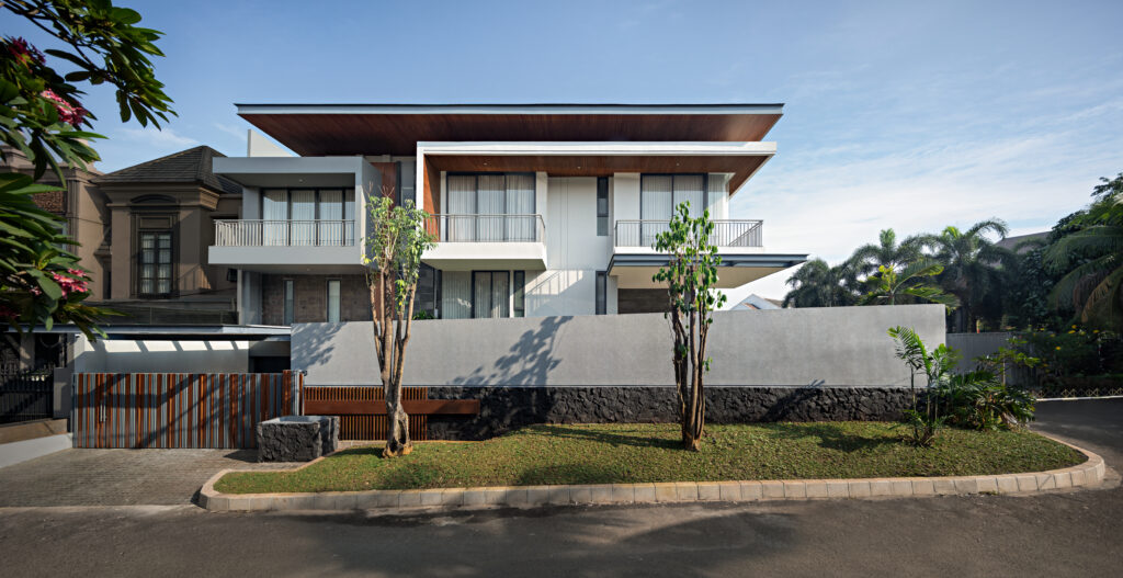 Luma House